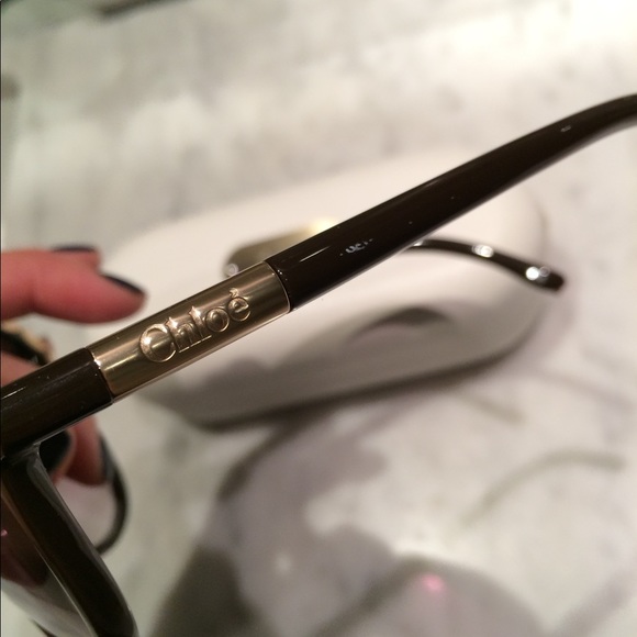 Chloe Oversized Sunnies - Picture 10 of 10